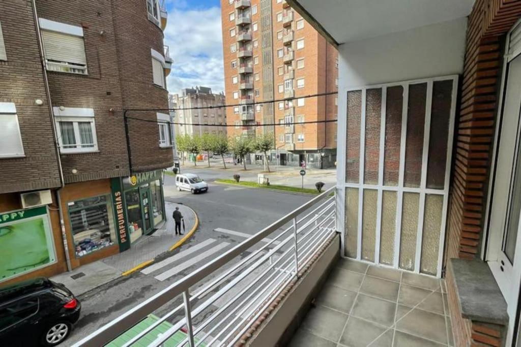 Apartamento Piso Turistico Avda Del Castillo Ponferrada Exterior foto